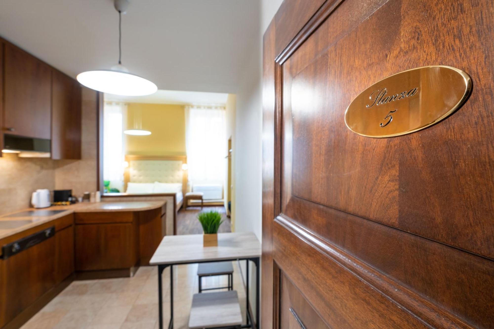 Residenza Girardi Hotel Verona Luaran gambar